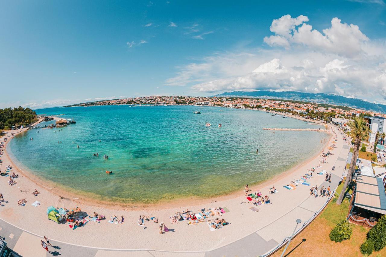 Kaneo Beach Hotel Новаля Екстер'єр фото